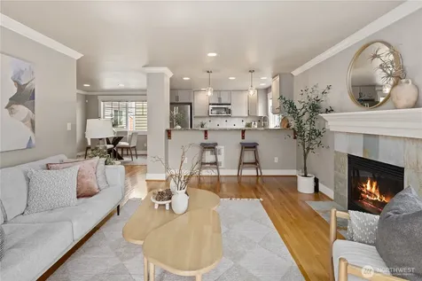 5015 8th Avenue NW Seattle WA 98107