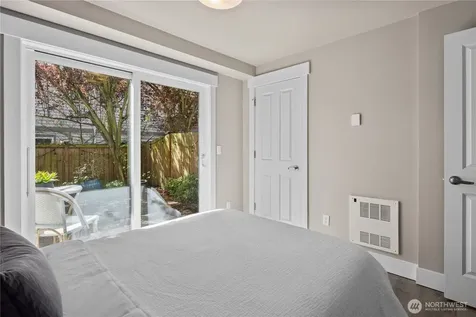 5015 8th Avenue NW Seattle WA 98107