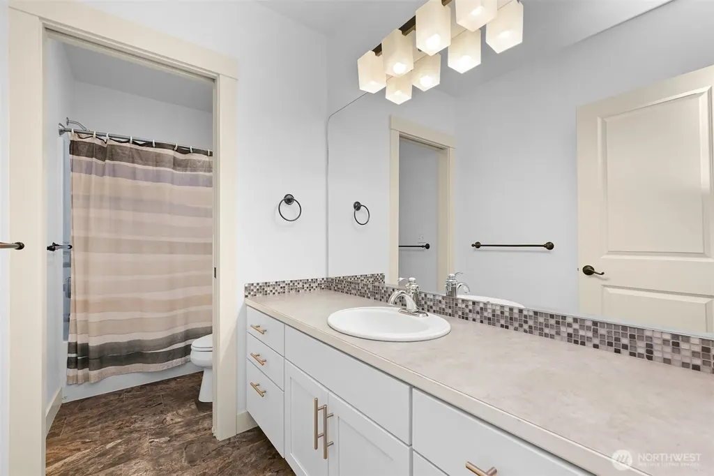 1167 Creekwood Lane Bellingham WA 98229