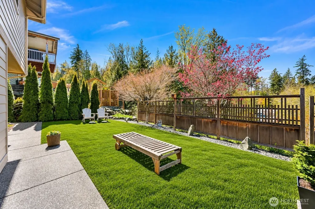 1167 Creekwood Lane Bellingham WA 98229