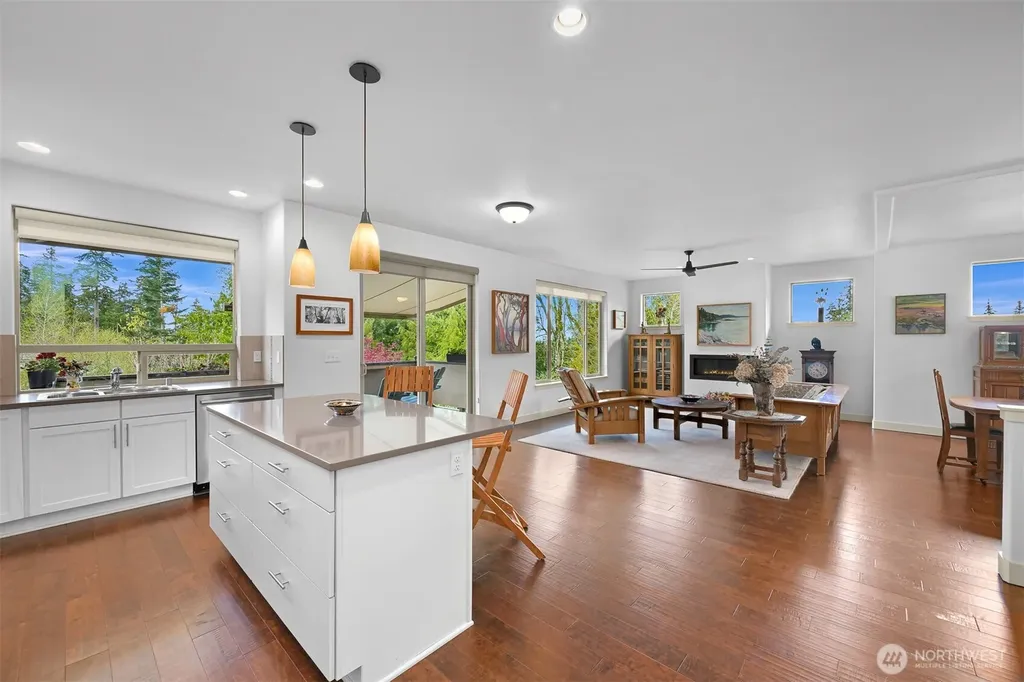 1167 Creekwood Lane Bellingham WA 98229