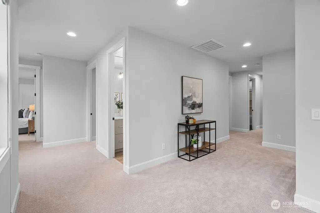 19557 15th Avenue NW Shoreline WA 98177