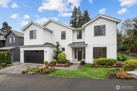 19557 15th Avenue NW Shoreline WA 98177