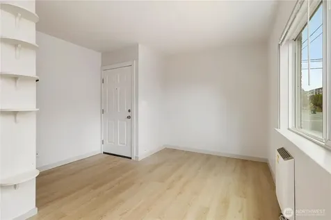 7618 Greenwood Avenue N Seattle WA 98103