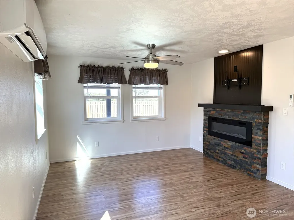 811 346th Place Ocean Park WA 98640