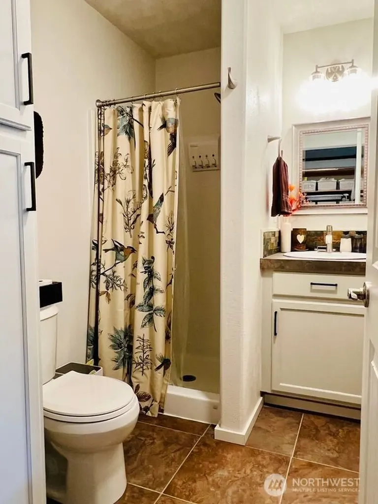 811 346th Place Ocean Park WA 98640
