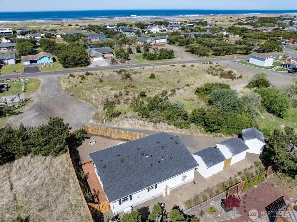 811 346th Place Ocean Park WA 98640