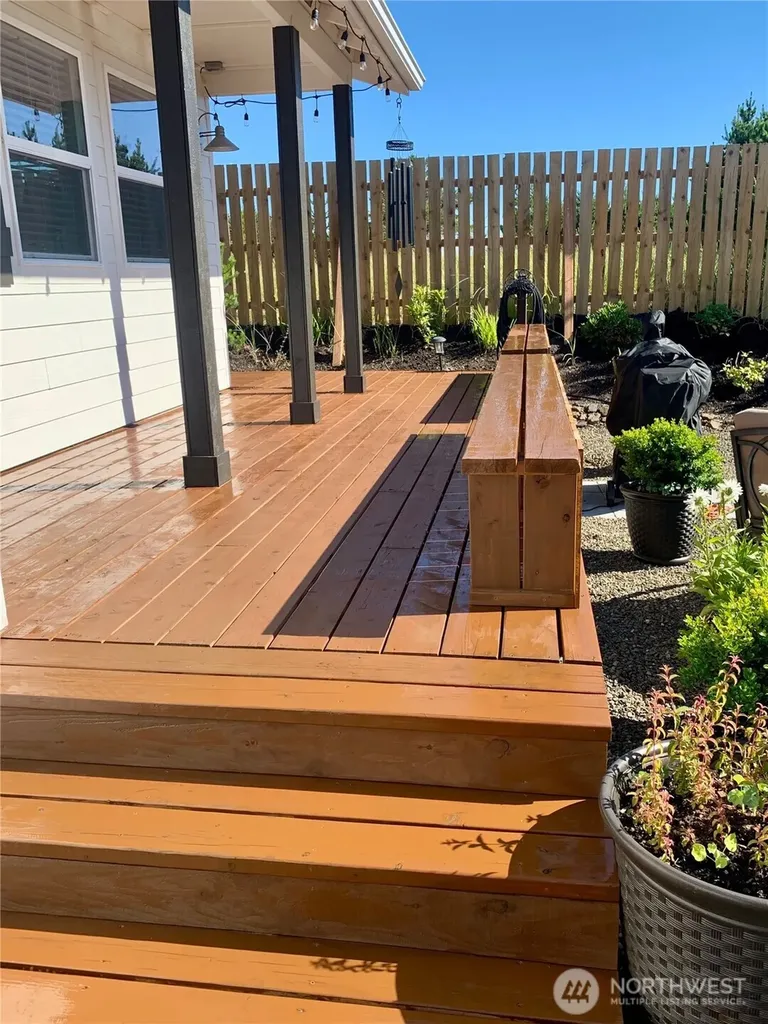 811 346th Place Ocean Park WA 98640