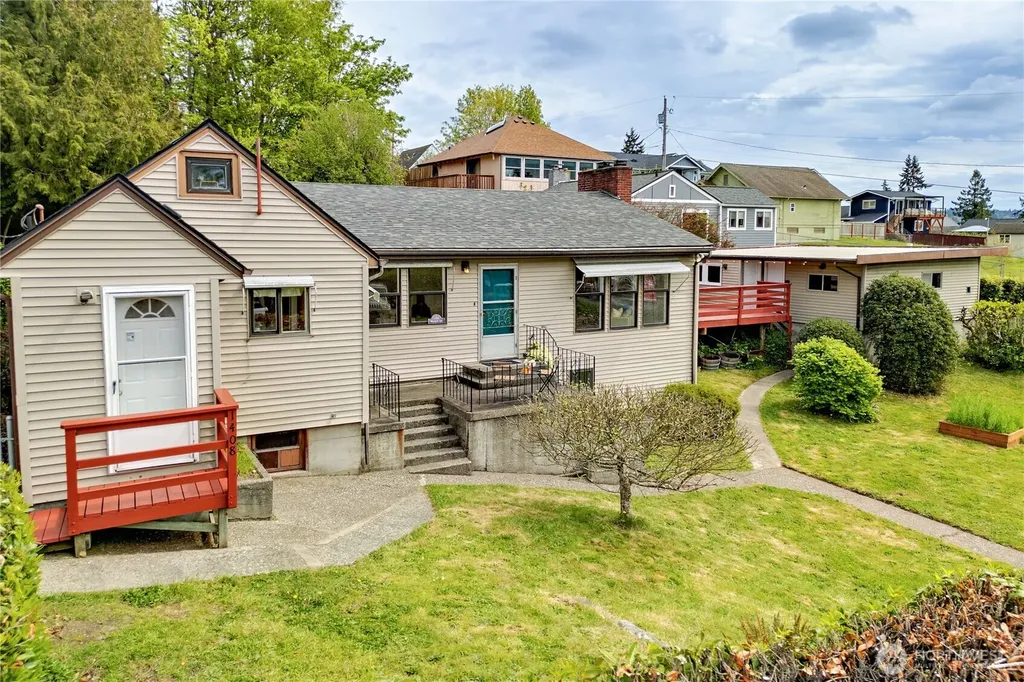 1408 Winfield Avenue Bremerton WA 98310