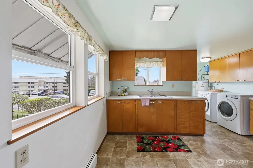 1408 Winfield Avenue Bremerton WA 98310