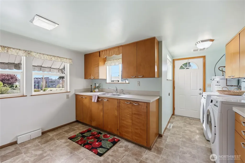 1408 Winfield Avenue Bremerton WA 98310