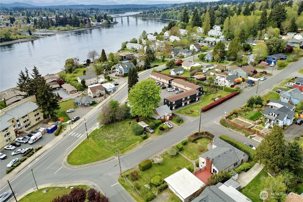 1408 Winfield Avenue Bremerton WA 98310