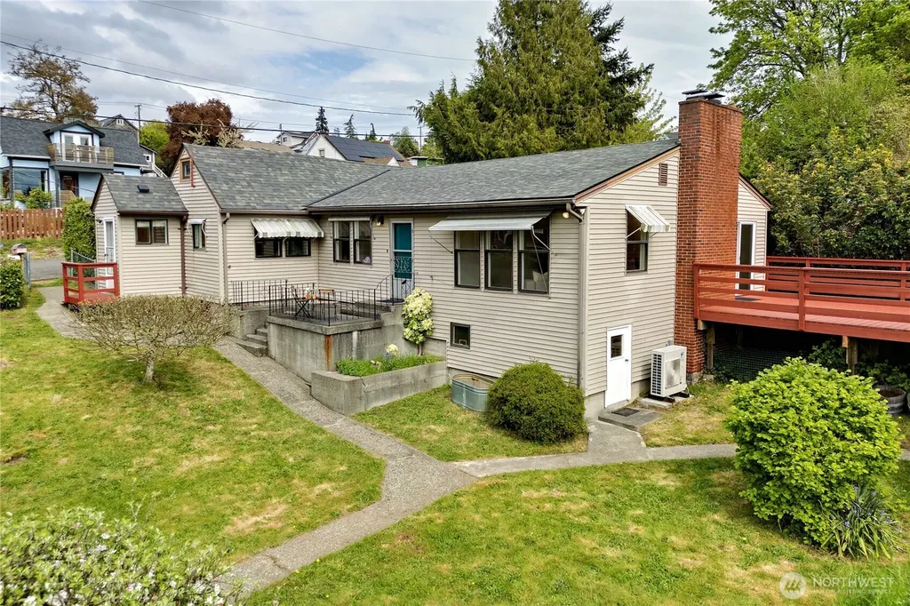 1408 Winfield Avenue Bremerton WA 98310