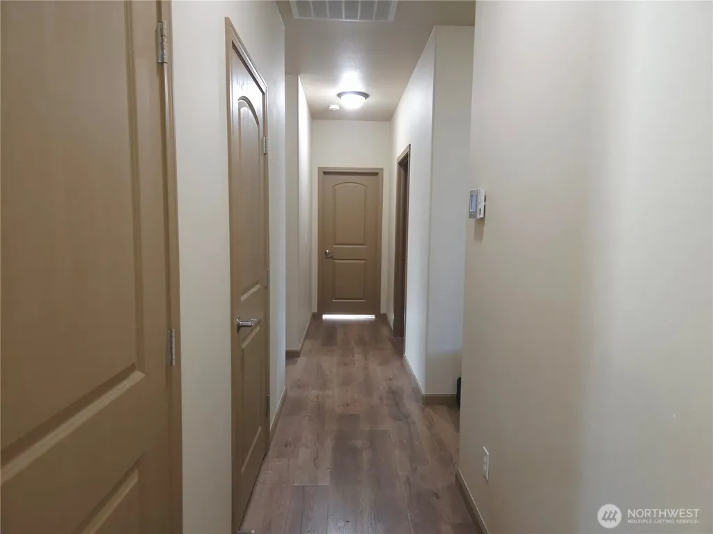 1747 Sunshine Avenue West Richland WA 99353