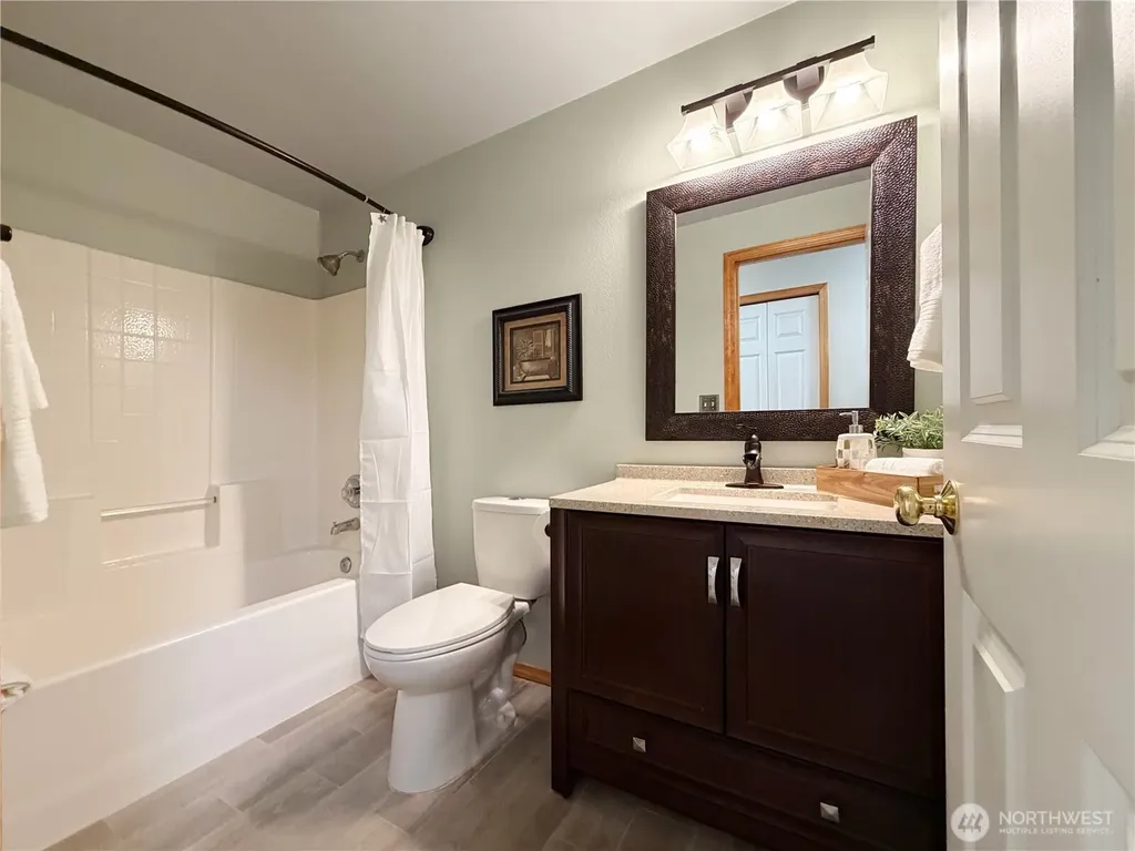 17615 Upland Drive Arlington WA 98223