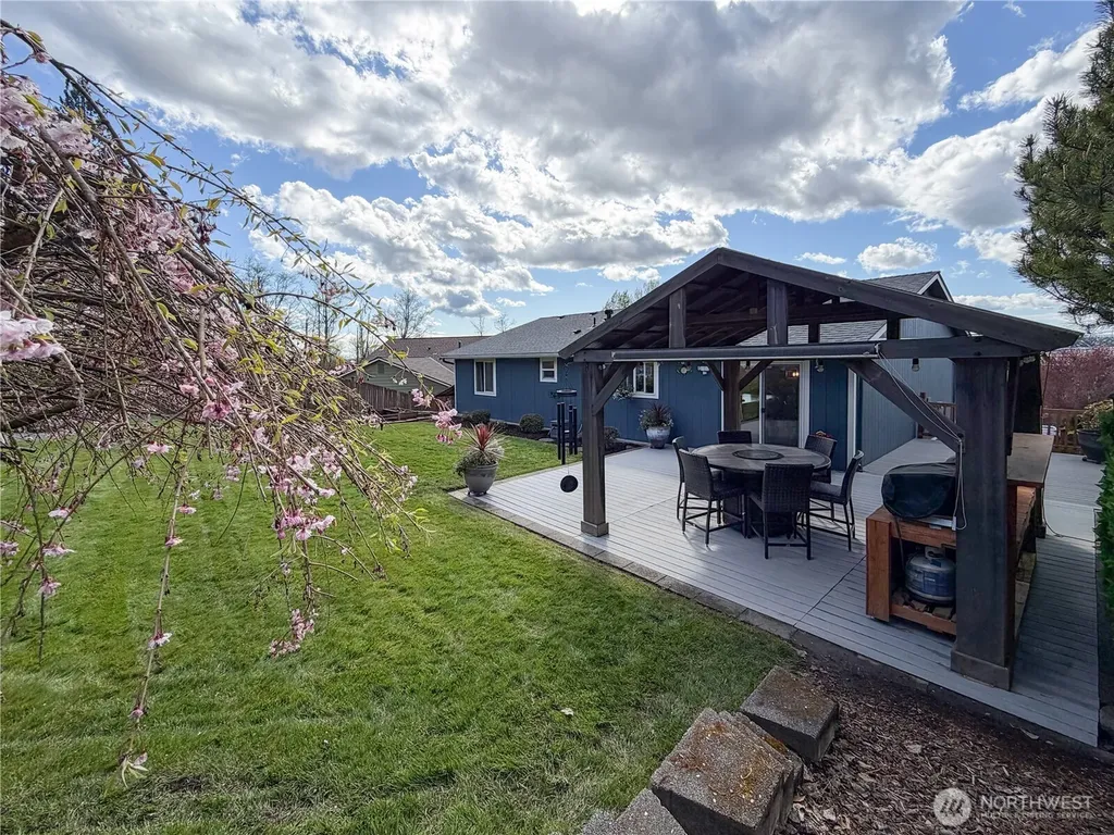 17615 Upland Drive Arlington WA 98223