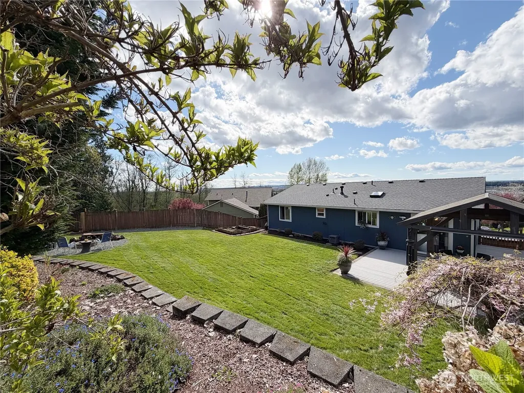 17615 Upland Drive Arlington WA 98223