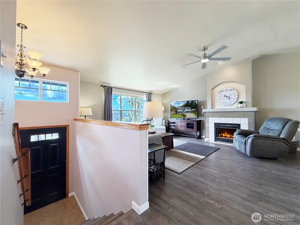 17615 Upland Drive Arlington WA 98223