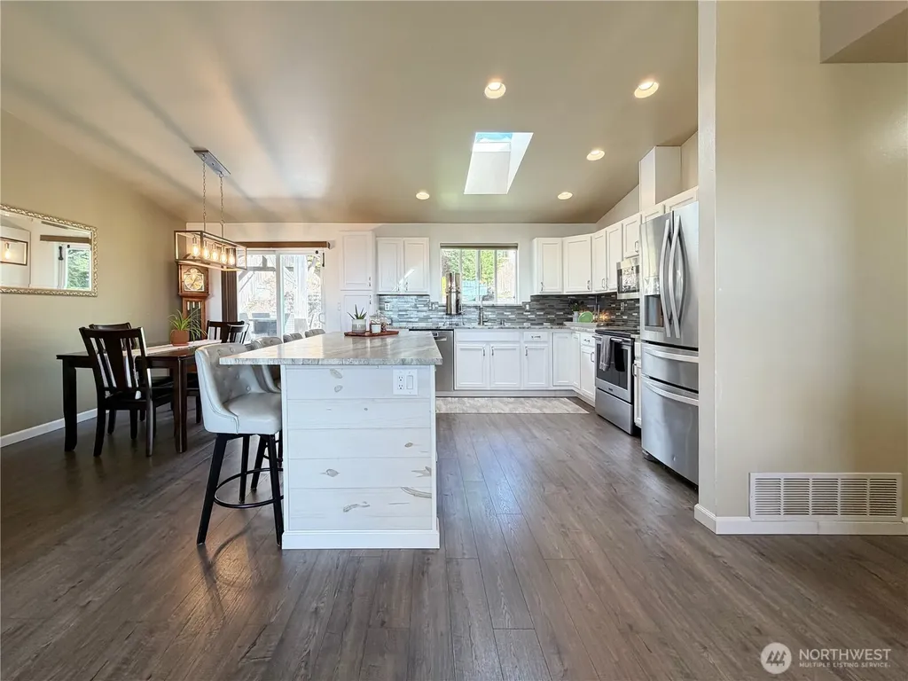 17615 Upland Drive Arlington WA 98223