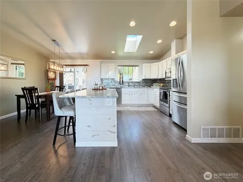 17615 Upland Drive Arlington WA 98223