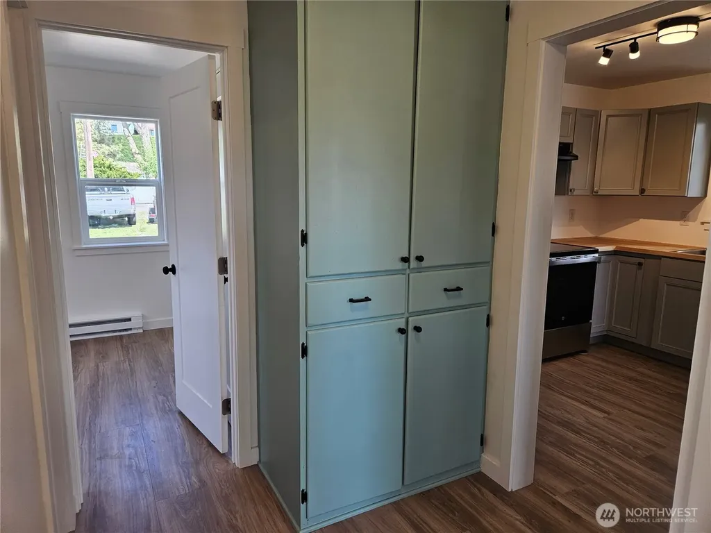 108 W 3rd Street Lind WA 99341