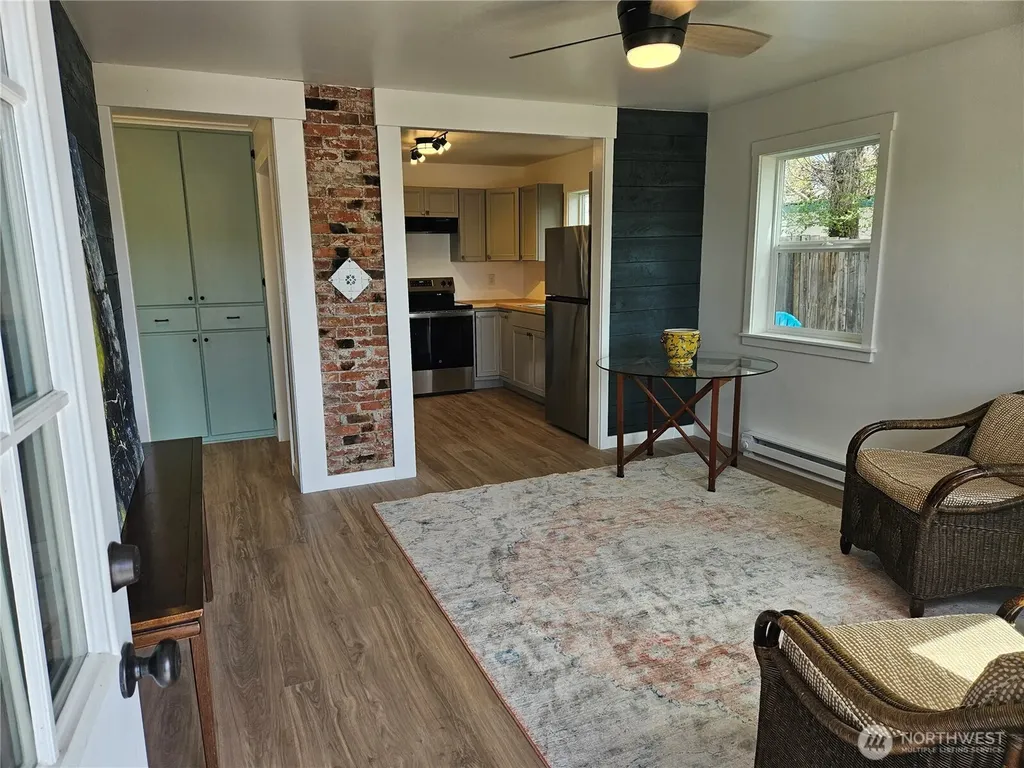 108 W 3rd Street Lind WA 99341