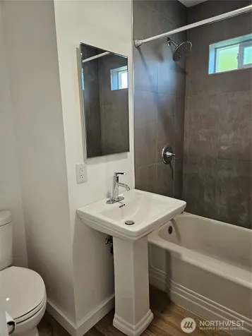 108 W 3rd Street Lind WA 99341