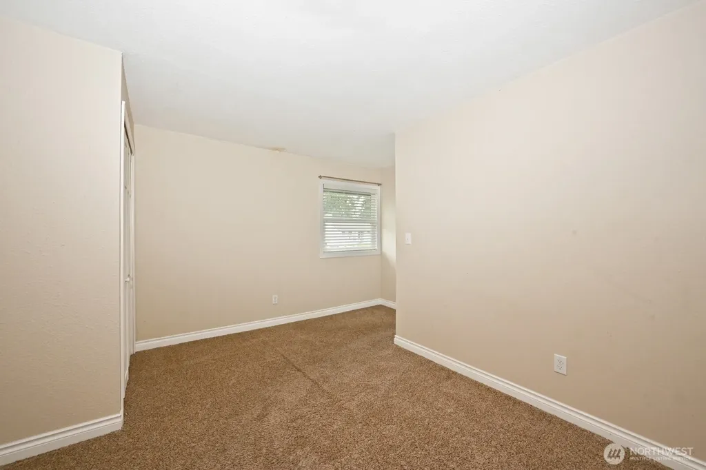 6522 Steilacoom Boulevard SW Lakewood WA 98499