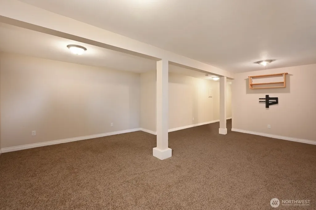 6522 Steilacoom Boulevard SW Lakewood WA 98499