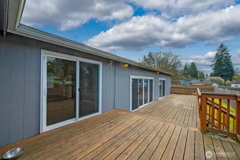 6522 Steilacoom Boulevard SW Lakewood WA 98499