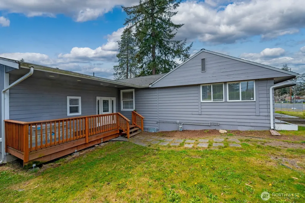 6522 Steilacoom Boulevard SW Lakewood WA 98499