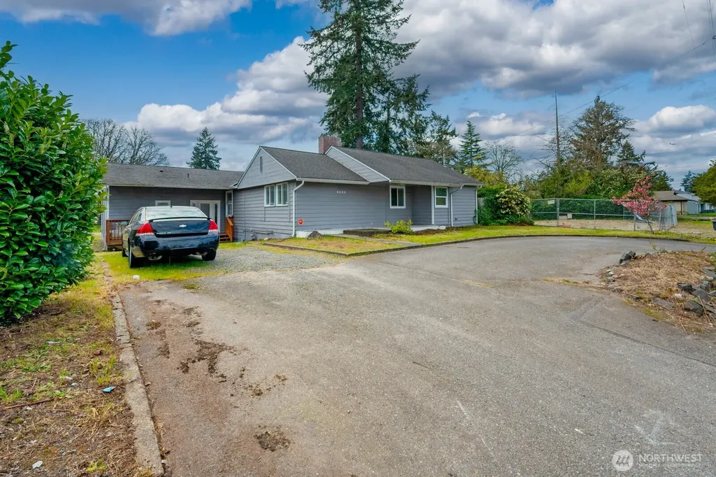 6522 Steilacoom Boulevard SW Lakewood WA 98499