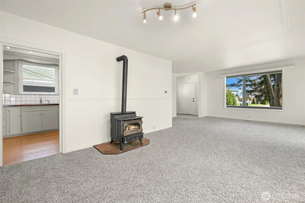 2085 Cottage Place Ferndale WA 98248