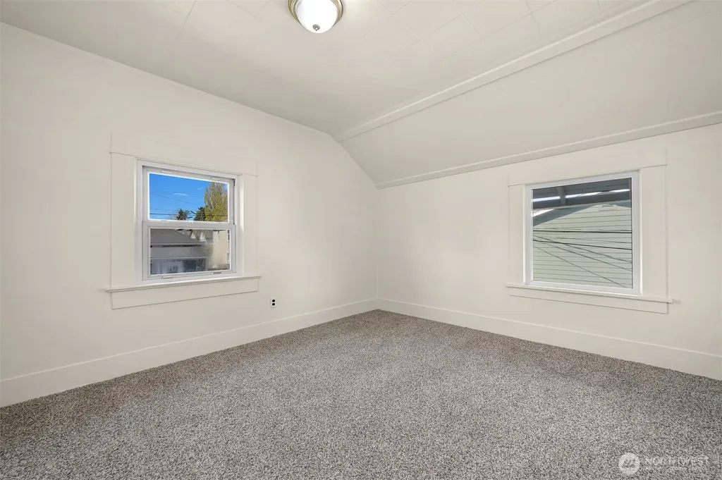 2085 Cottage Place Ferndale WA 98248