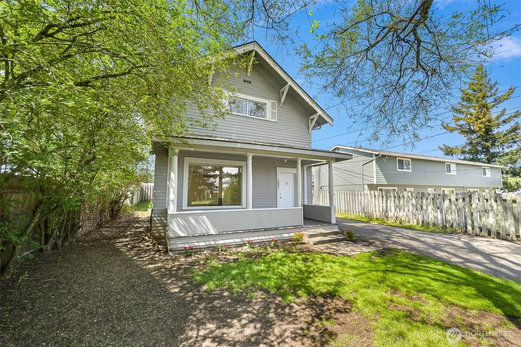 2085 Cottage Place Ferndale WA 98248