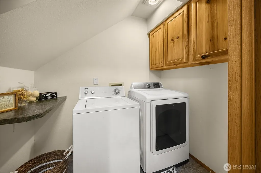 433 S Lewis Street Monroe WA 98272