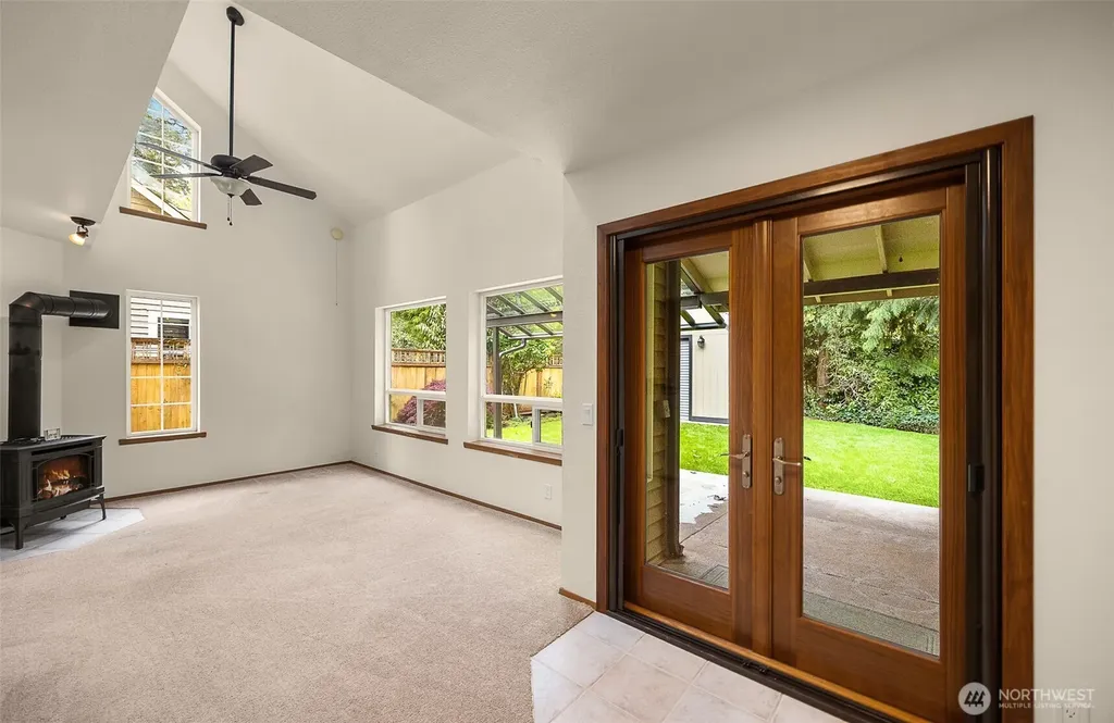 433 S Lewis Street Monroe WA 98272