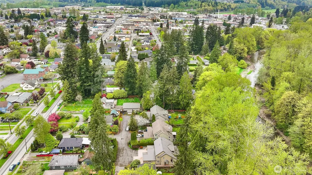 433 S Lewis Street Monroe WA 98272