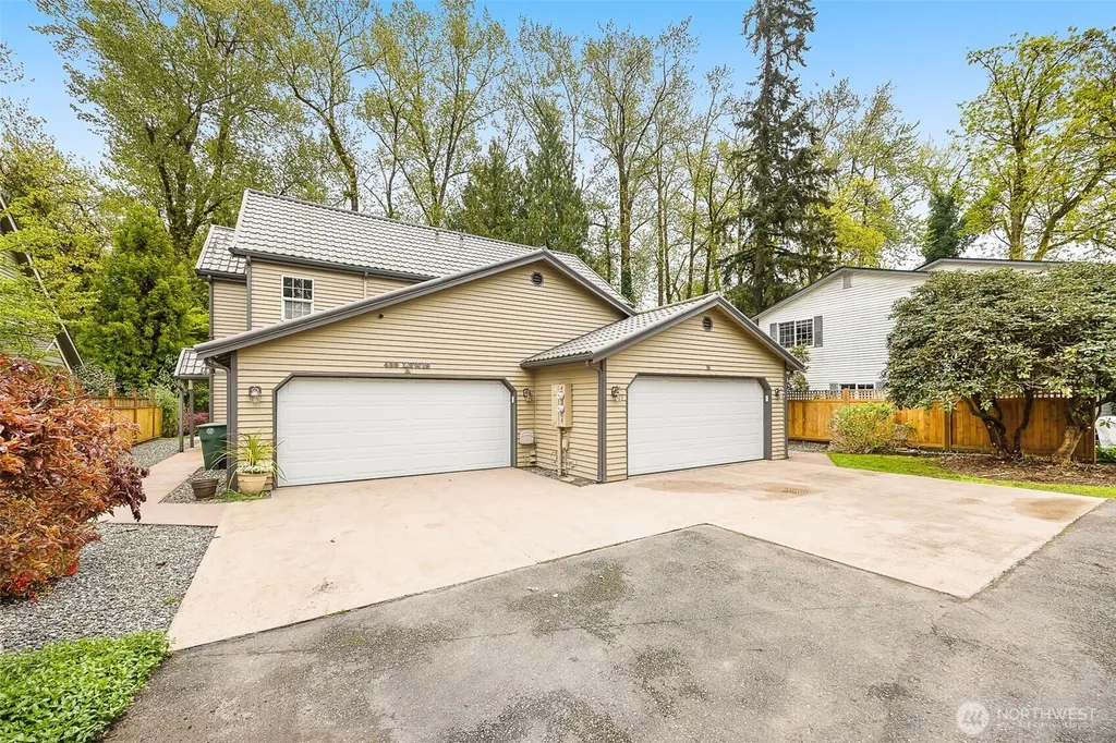 433 S Lewis Street Monroe WA 98272