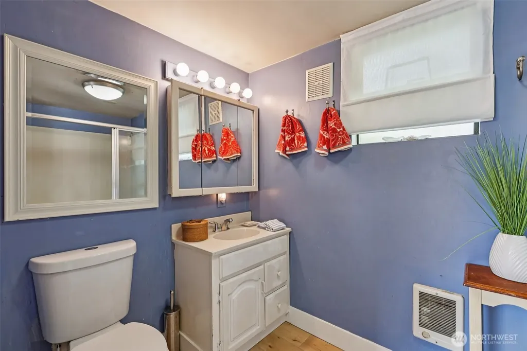 176 Maple Street Camano Island WA 98282