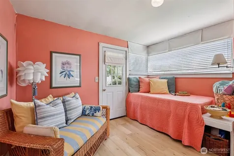176 Maple Street Camano Island WA 98282