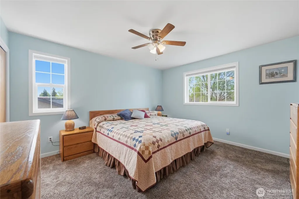 1036 Ridgeway Drive Lynden WA 98264