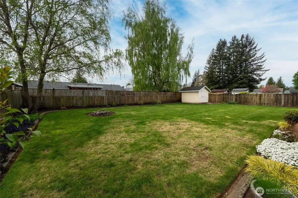 1036 Ridgeway Drive Lynden WA 98264