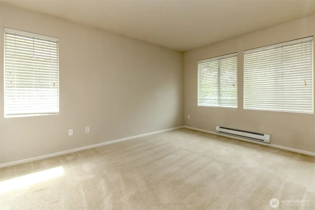 21230 40th Way S Seatac WA 98198