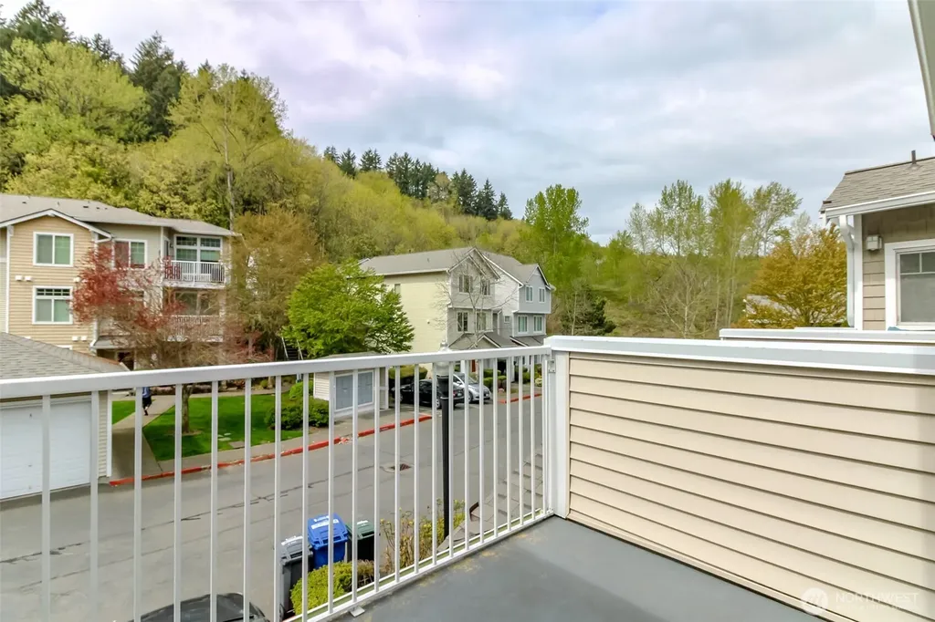 21230 40th Way S Seatac WA 98198