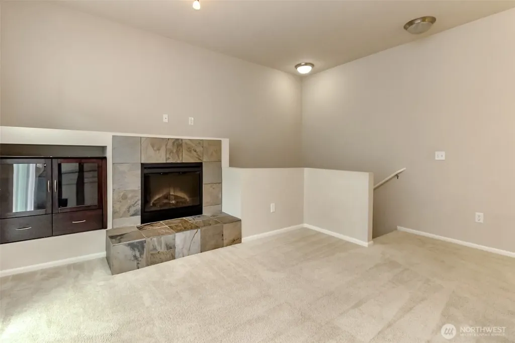 21230 40th Way S Seatac WA 98198