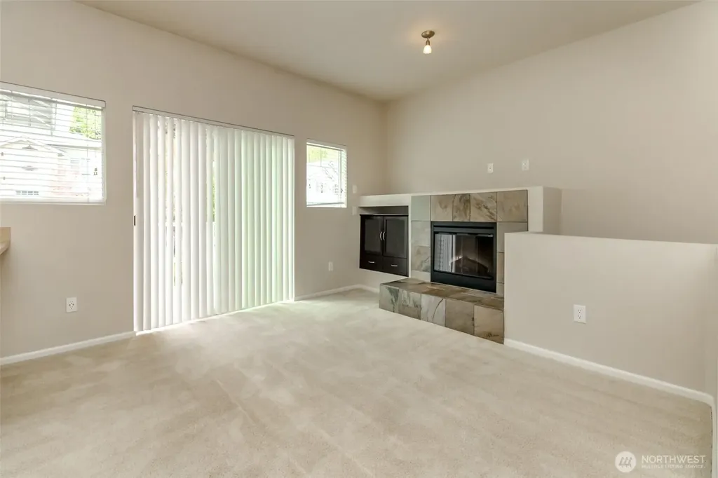 21230 40th Way S Seatac WA 98198
