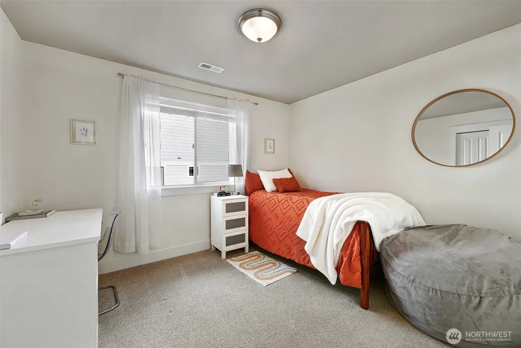 4720 NE 25th Street Renton WA 98059
