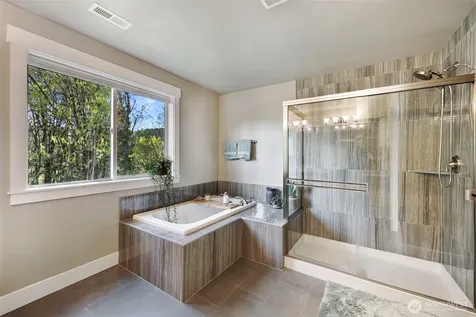 4720 NE 25th Street Renton WA 98059