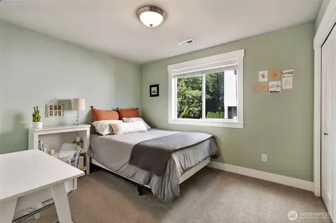 4720 NE 25th Street Renton WA 98059